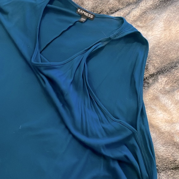 Express top - Picture 2 of 2